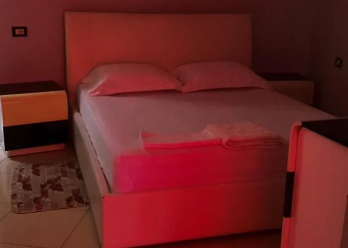 Dream Center Apartment *